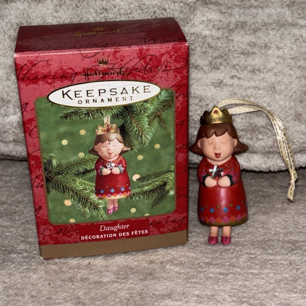 VINTAGE 2000 Hallmark Keepsakes "Daughter" Princess Ornament VTG Bell Style